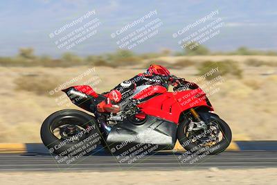 media/Dec-05-2024-Racers Edge (Thu) [[e102e0690b]]/3-B Group/Session 5 (Turn 16)/